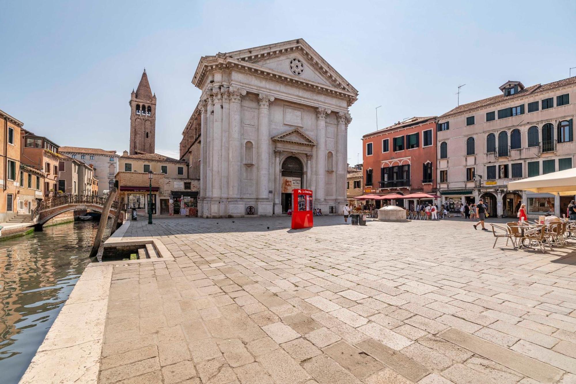 San Barnaba Palace R&r Appartamento