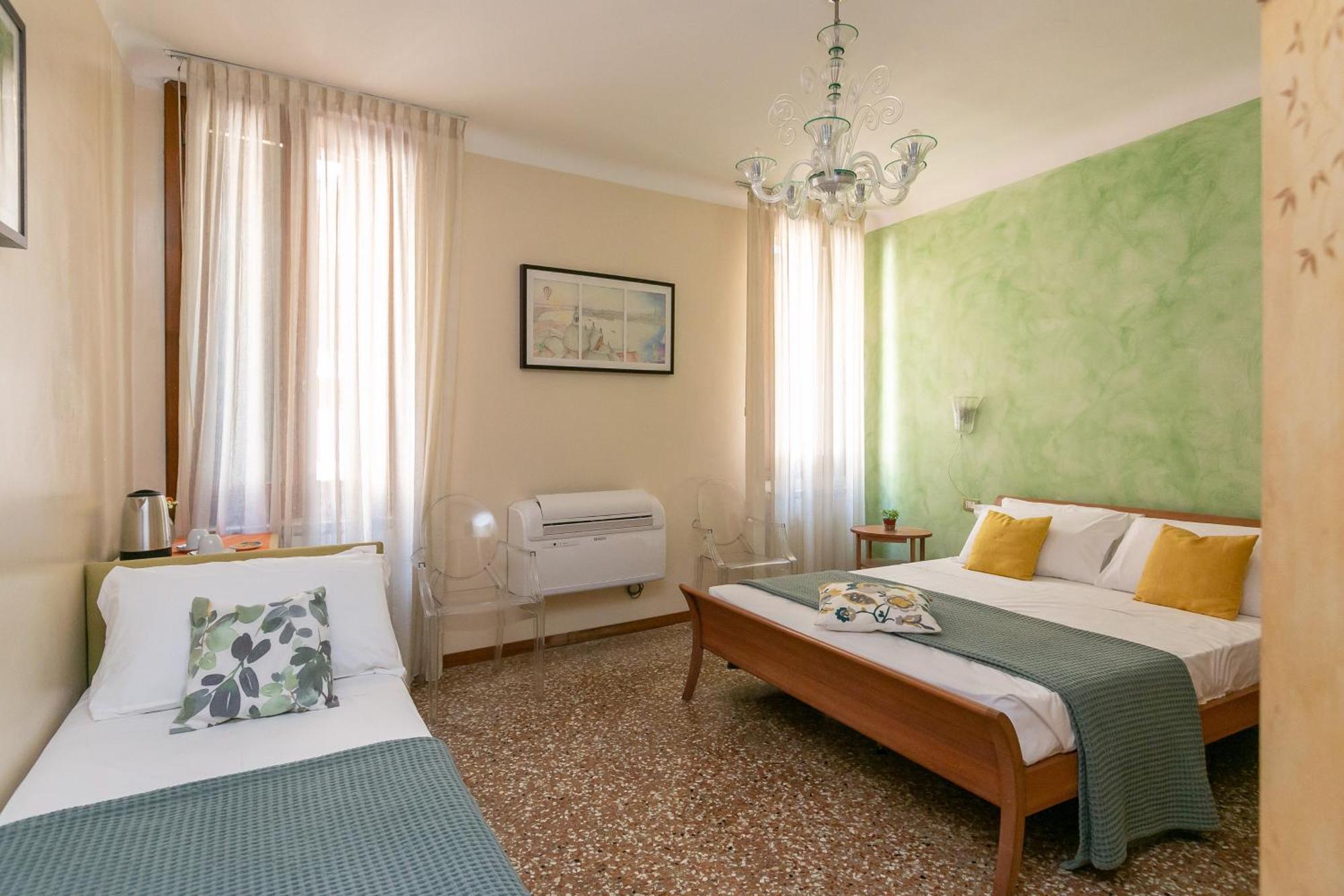 Guest house Taverna San Lio