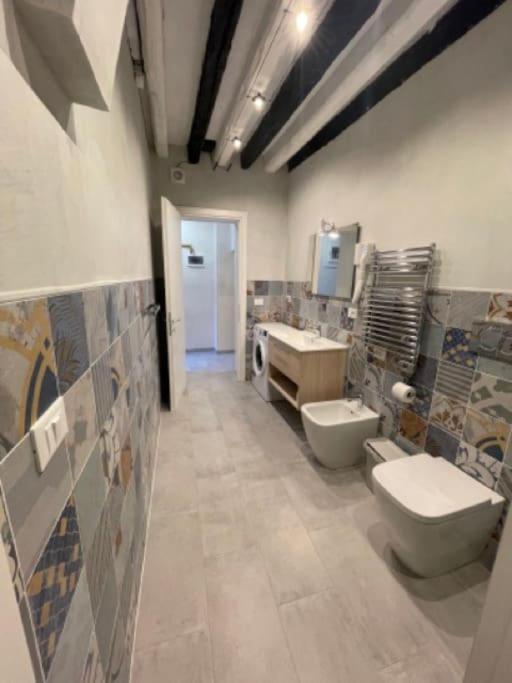 Apartment Ca'antica Sinagoga - Canal Front Venice