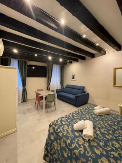 Ca'antica Sinagoga - Canal Front Apartment