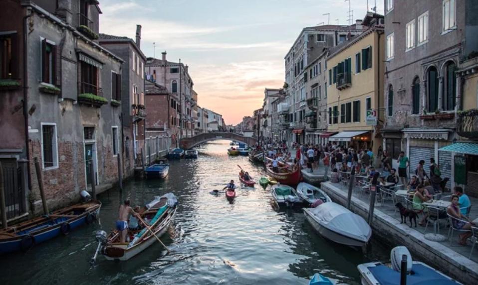 Charming Nest In The Heart Of 'san Polo' Apartamento Veneza