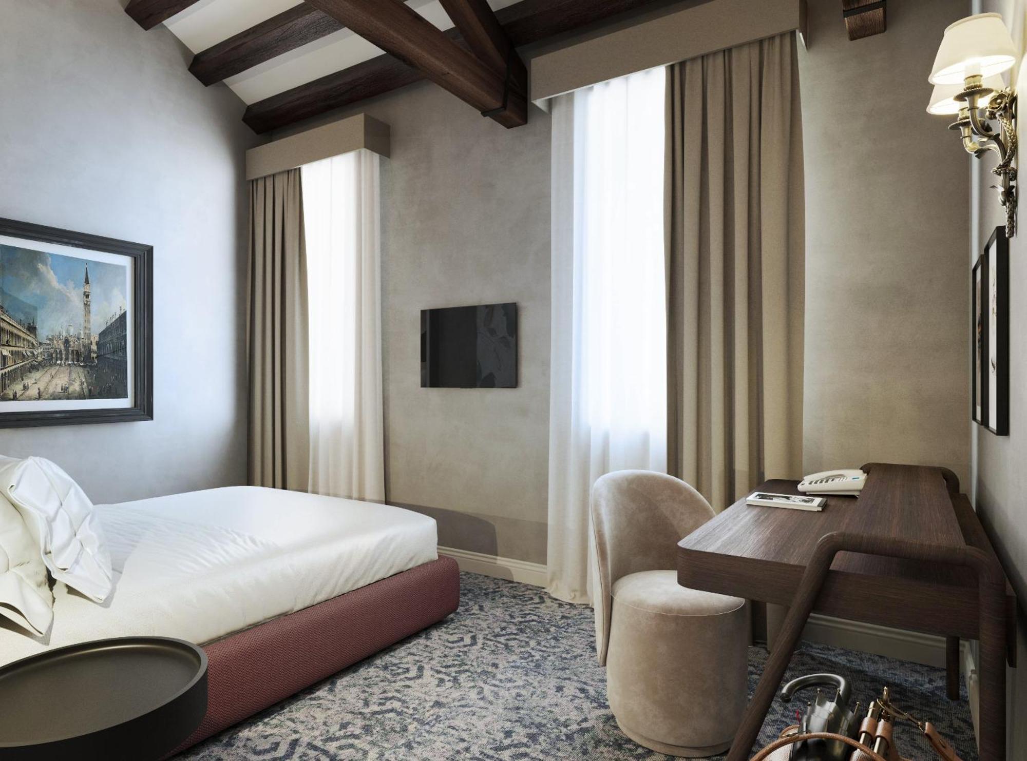 Ai Due Fanali Adults Only 3*