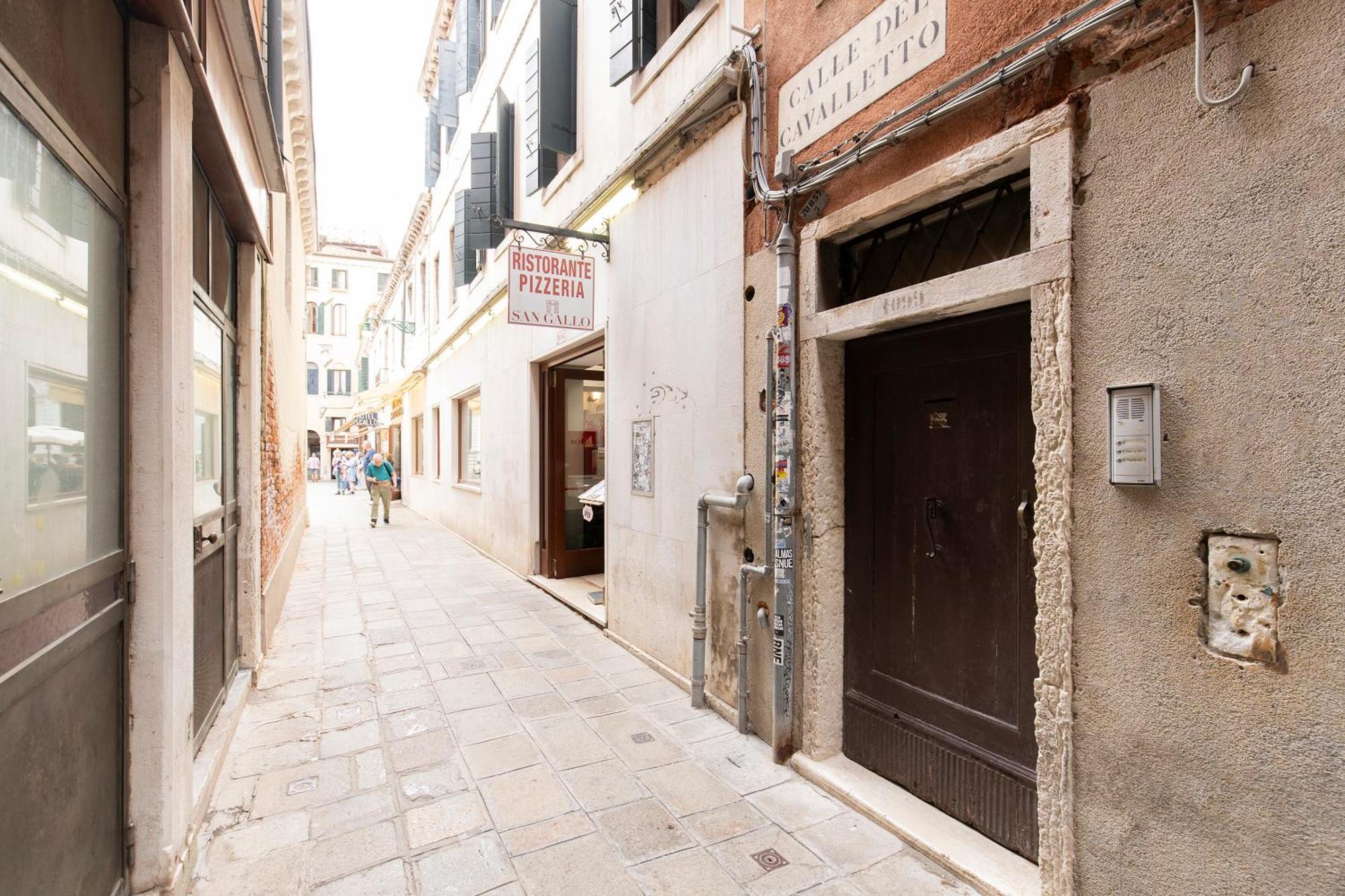 Cavalletto * Venice