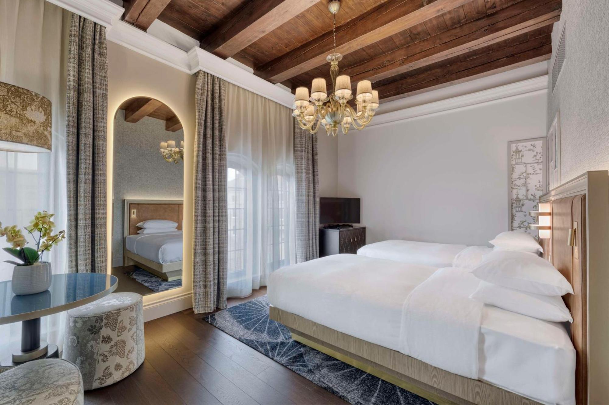 Hilton Molino Stucky 5* Venice