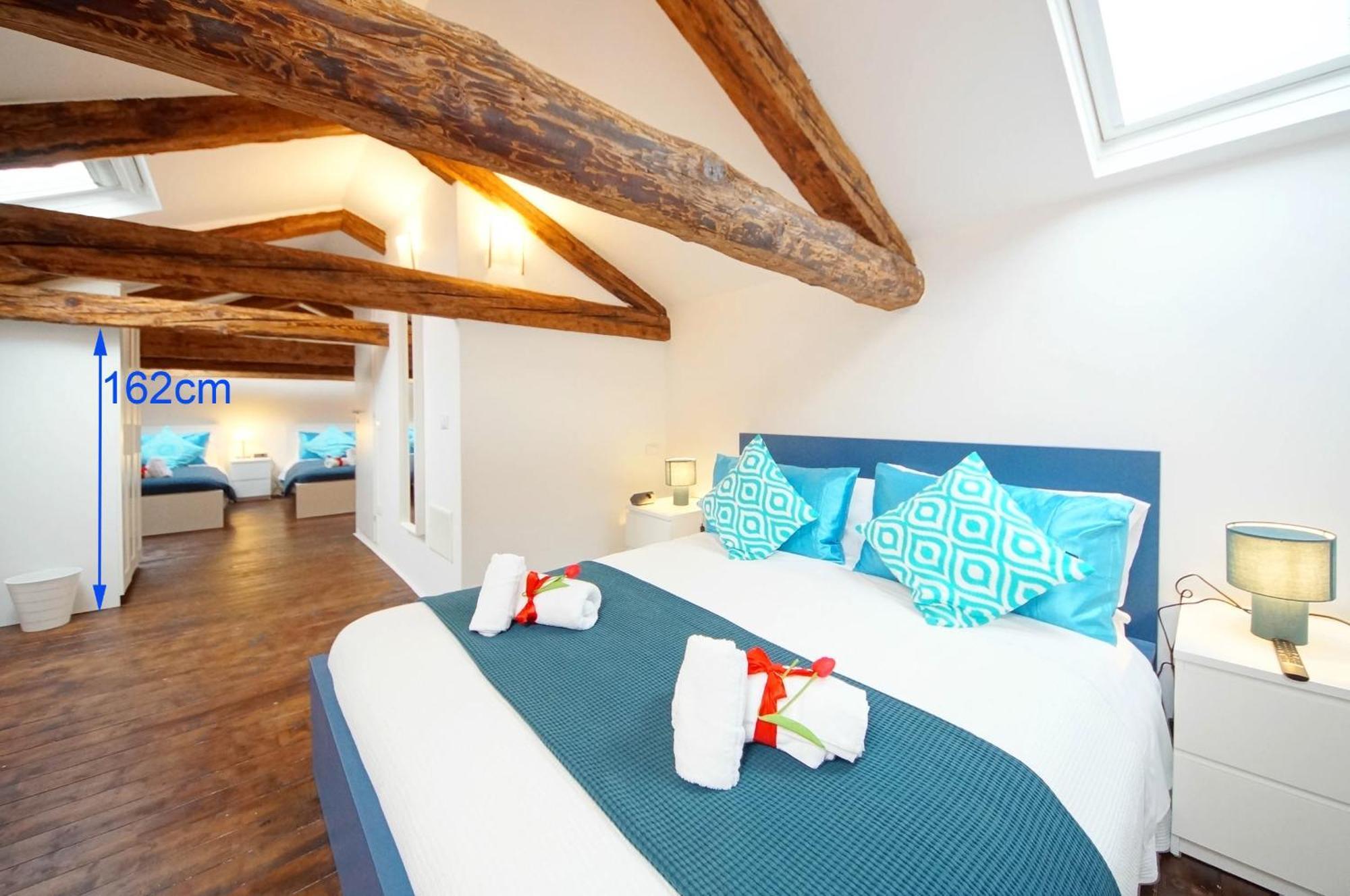 Calle De Le Tre Crose Apartment Venice