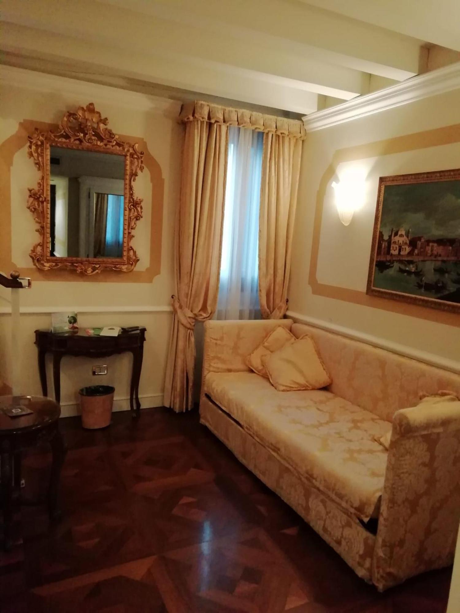 Canal Grande Hotel 4*