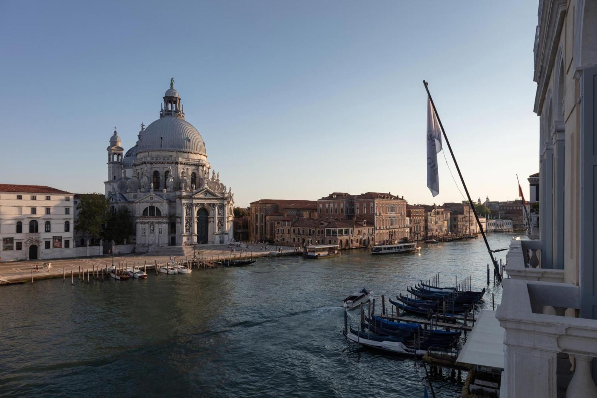 The St. Regis 5*
