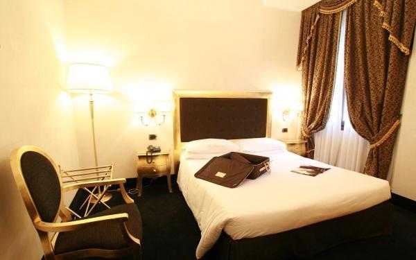 Hotel Al Ponte Dei Sospiri