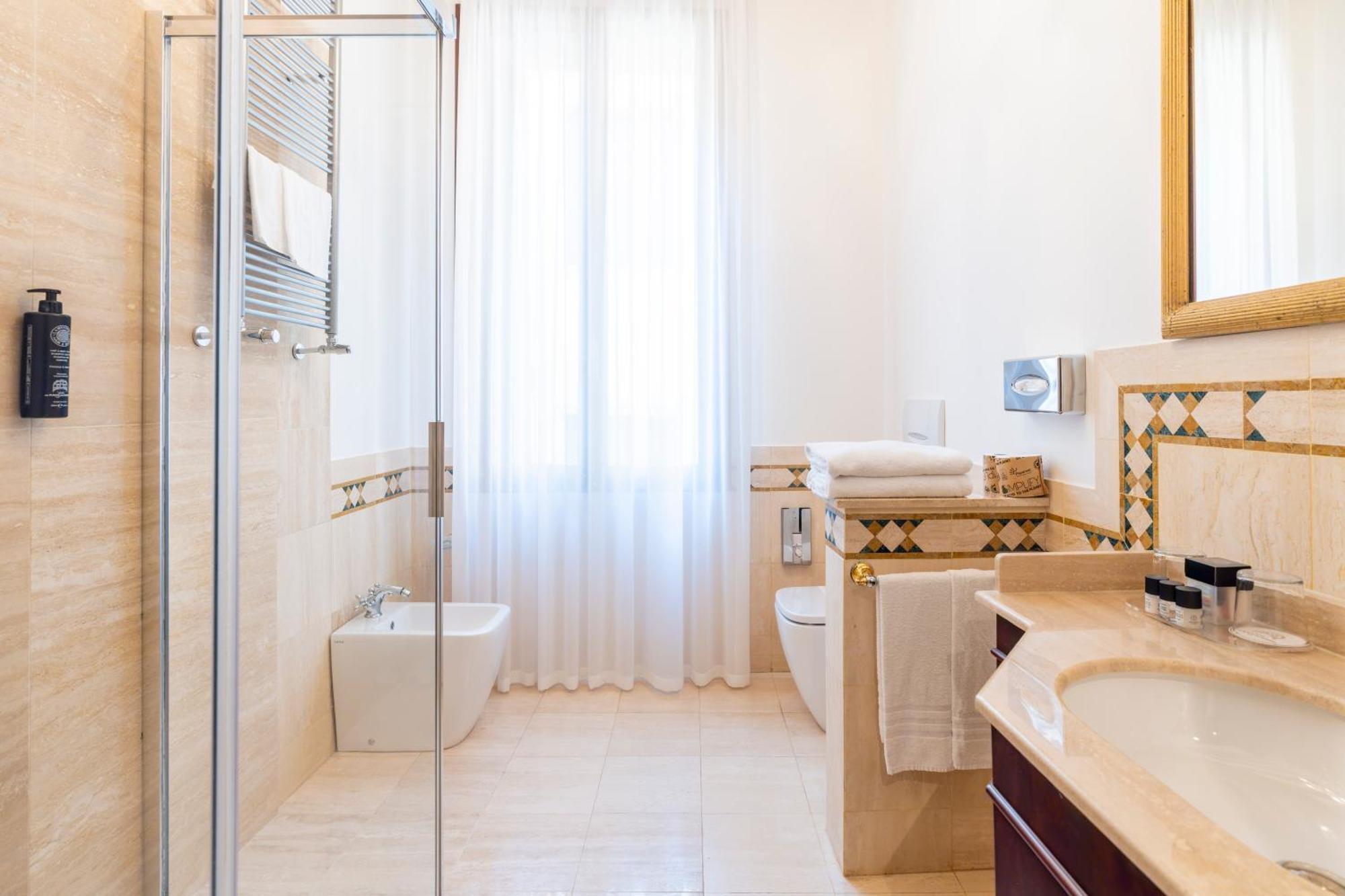 Al Ponte Dei Sospiri Hotel Venice