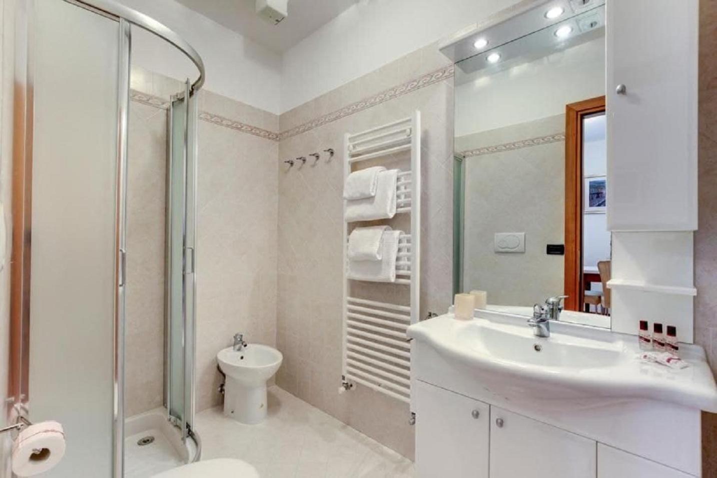 Apartment 5 Min Away From Biennale