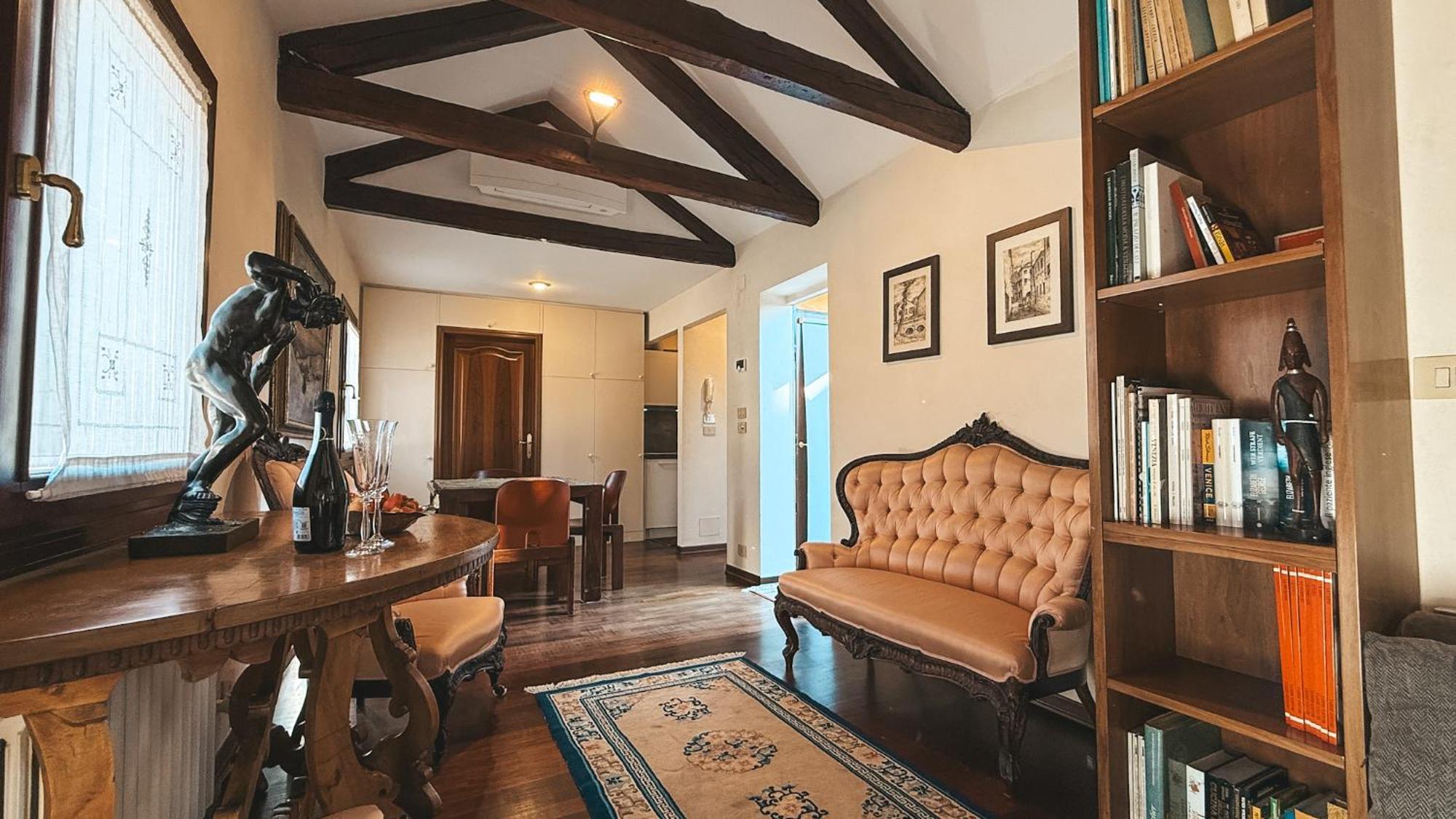 Attic Terrace San Square View Venice