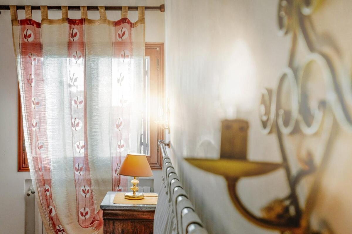 View In Venice! Charming With Private Roof Terrace Apartment *