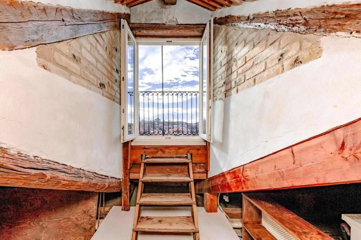 View In Venice! Charming With Private Roof Terrace Apartment *