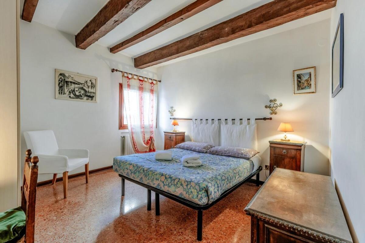 View In Venice! Charming With Private Roof Terrace *