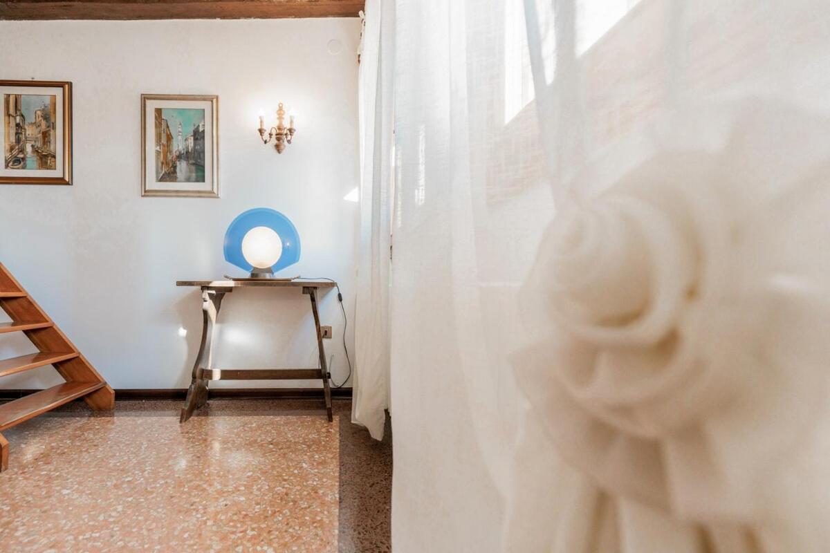 Apartment View In Venice! Charming With Private Roof Terrace Venice