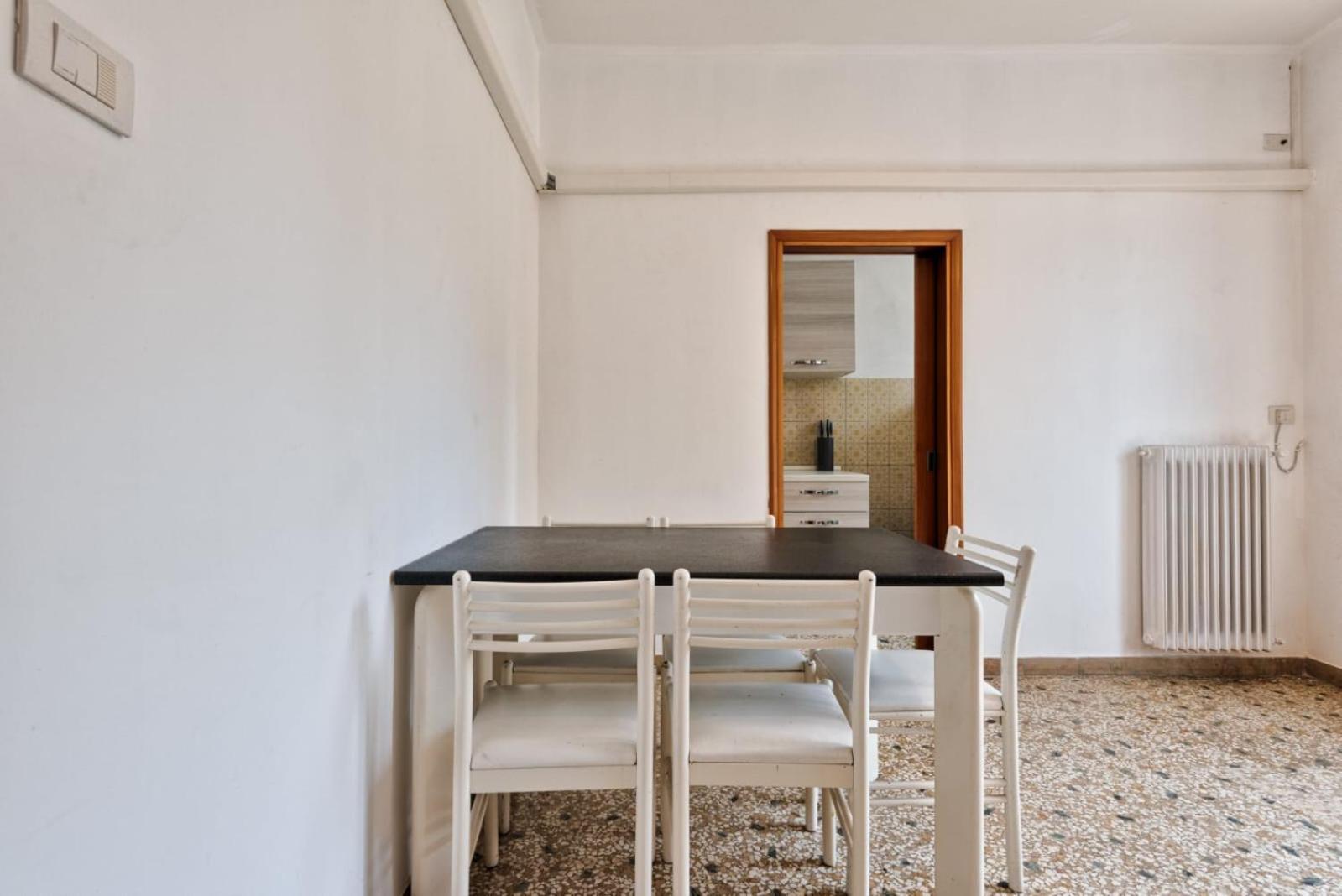 Cozy In With Free Parking Veneza