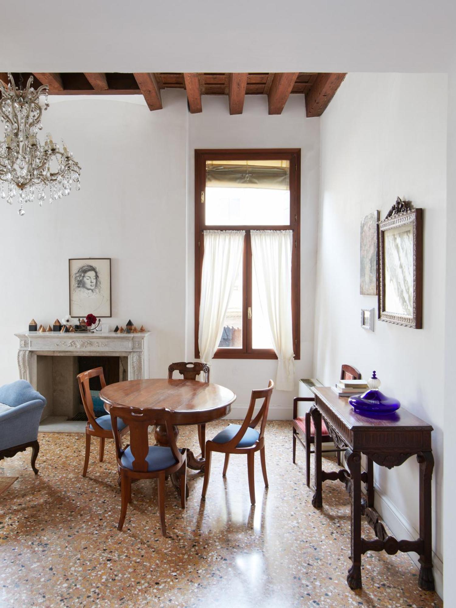 Aparthotel Palazzo Contarini Della Porta Di Ferro