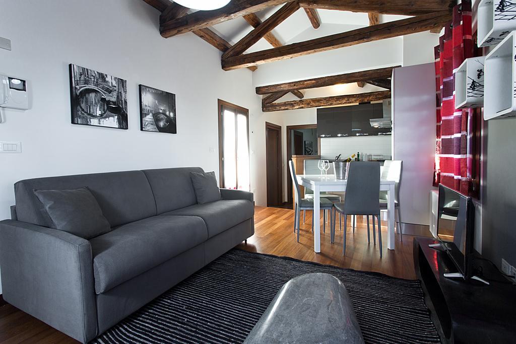 Apartment Good Wine