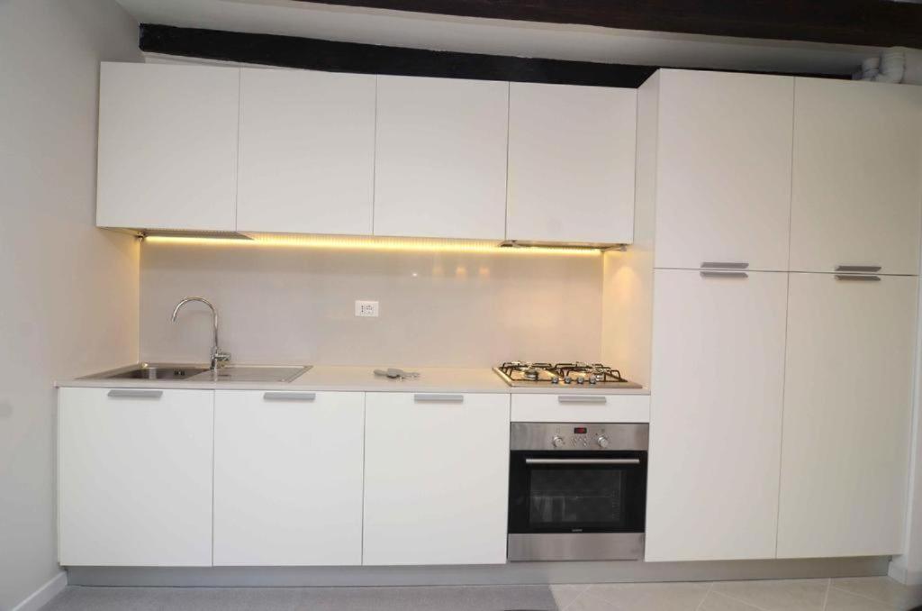 Mirrors Apartment