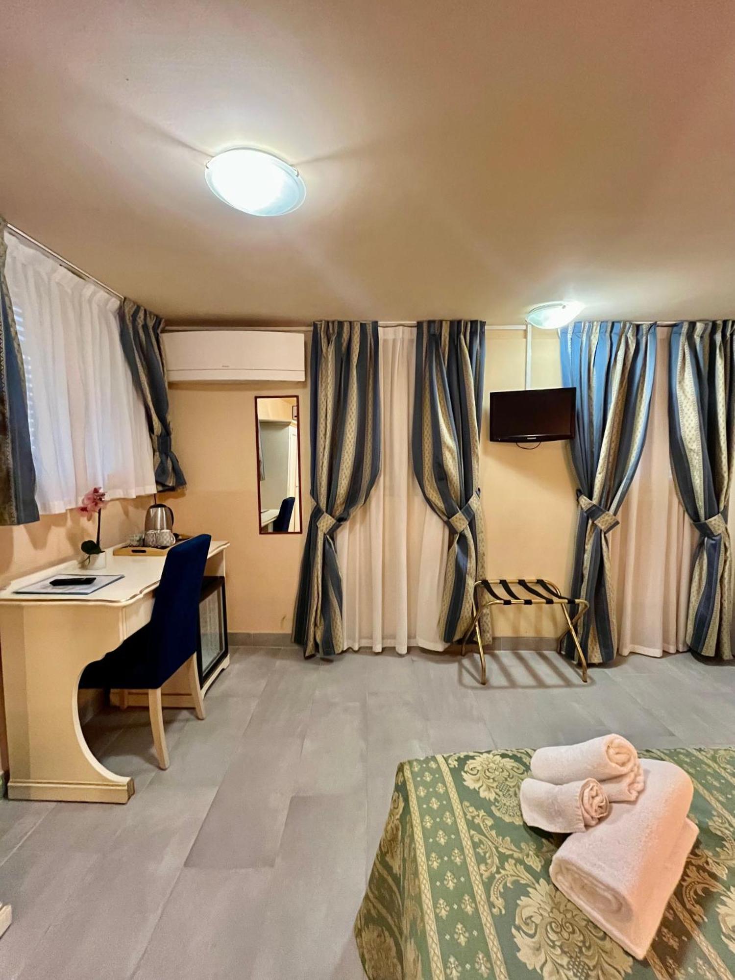 Guest house San Marcuola - Private In *