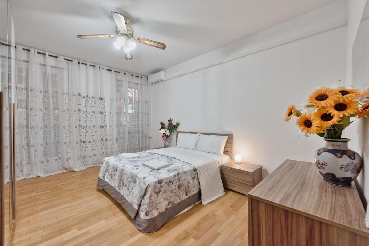 Leonardo Apartment *