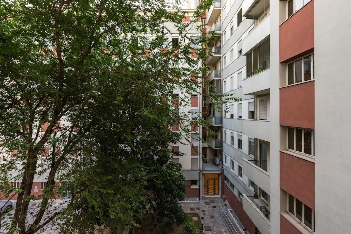 Leonardo Apartment