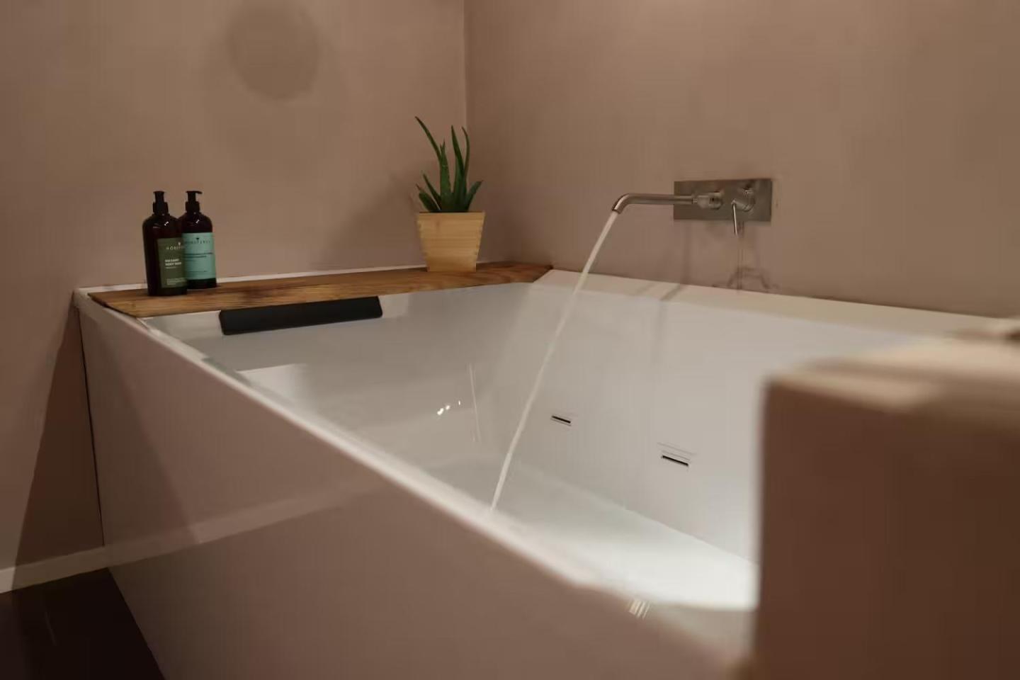Apartment Luxury - Private Jacuzzi And Design