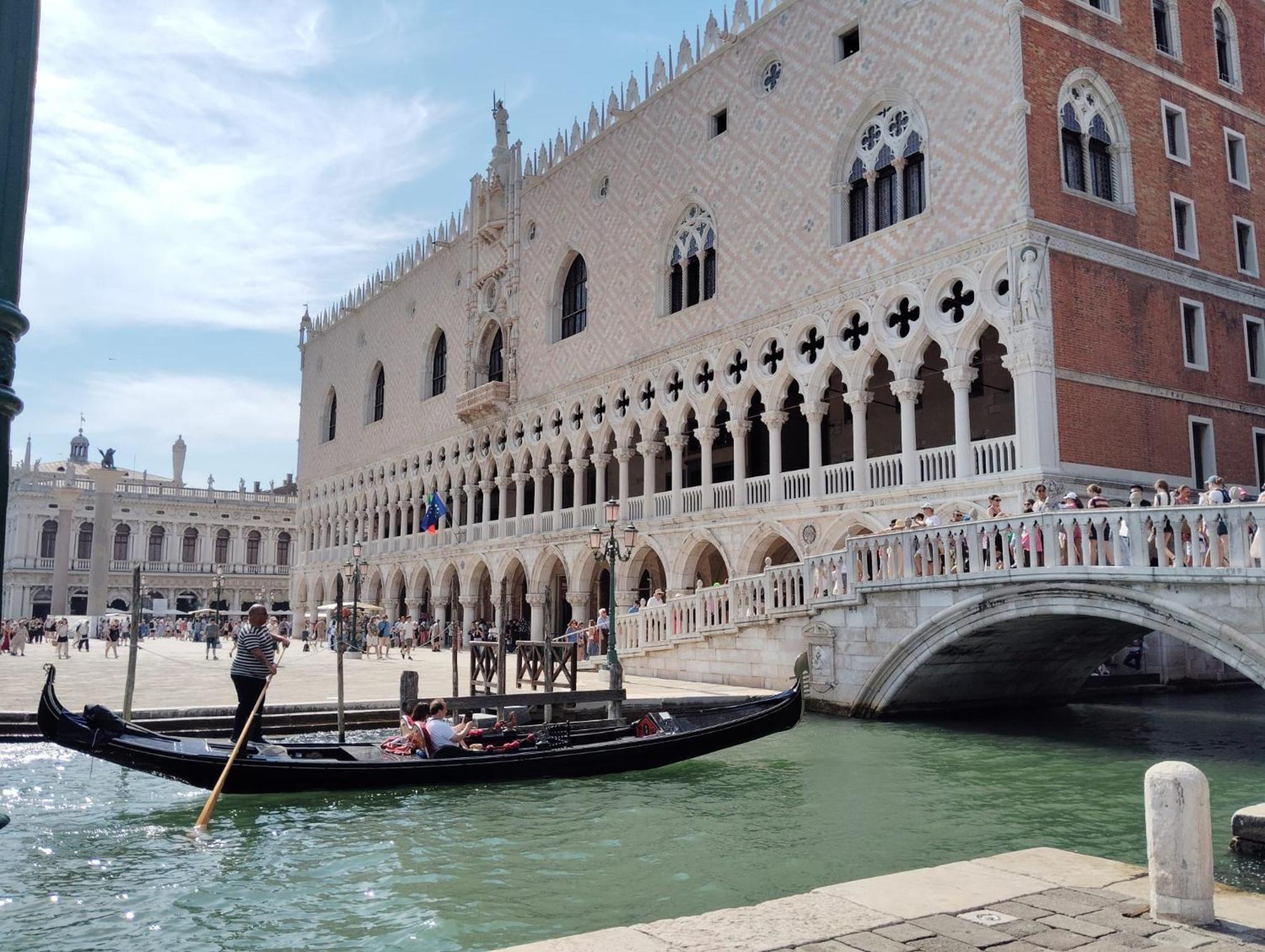 Tre Elementi, Close The Grand Canal * Venezia