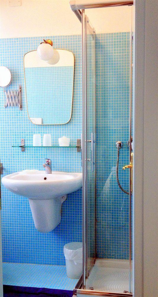 3749 Pontechiodo Bed & Breakfast
