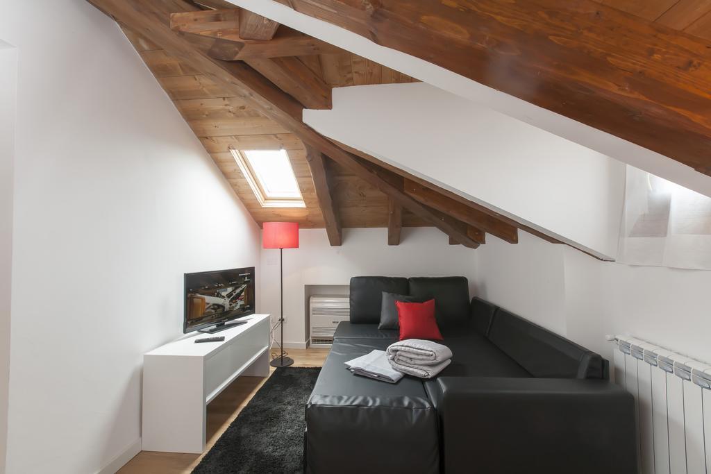 Tiziano Apartment *