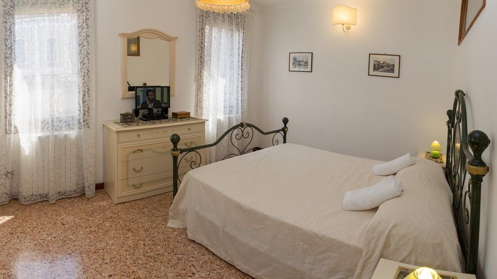 Apartment Casa San Giovanni E Paolo Venice
