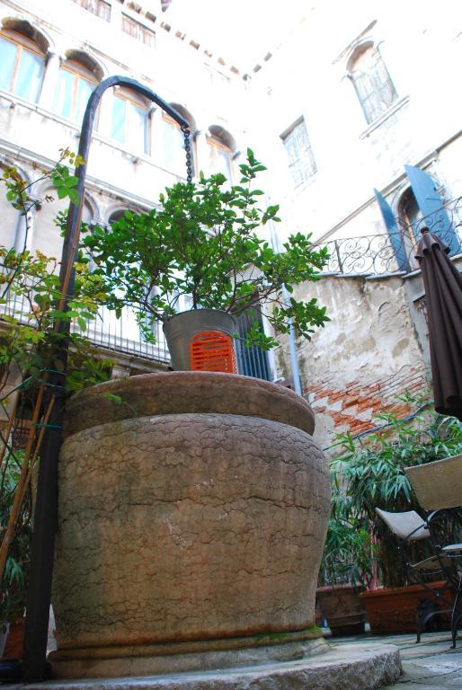 Bed & Breakfast Corte 1321 Venice