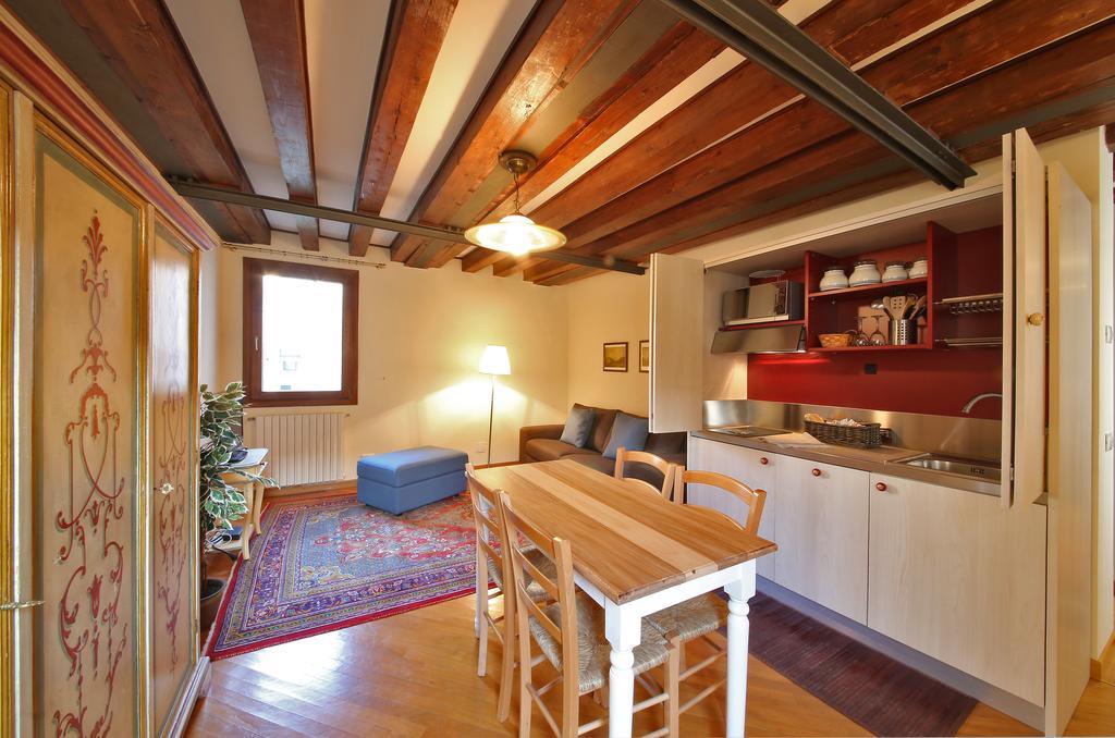 Apartment Appartamenti Inside Palazzo Foscarini Venice