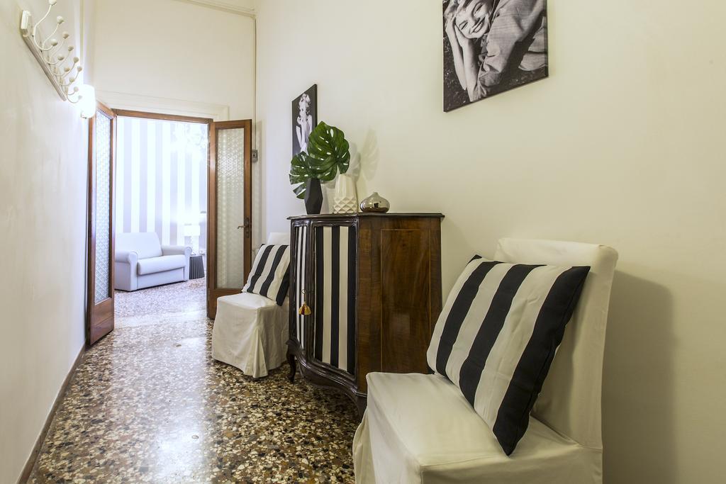 Apartment Rialto Design Boutique R&r