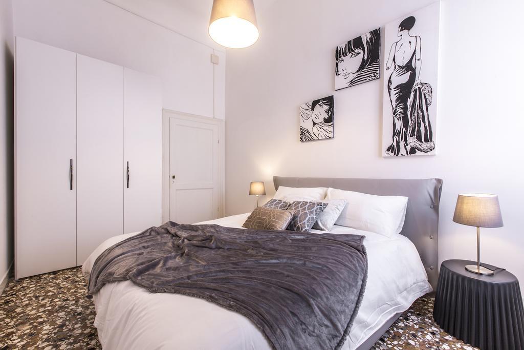 Rialto Design Boutique R&r *