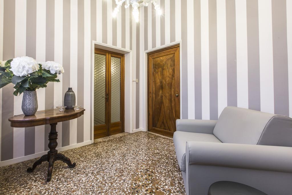 Apartment Rialto Design Boutique R&r Venice
