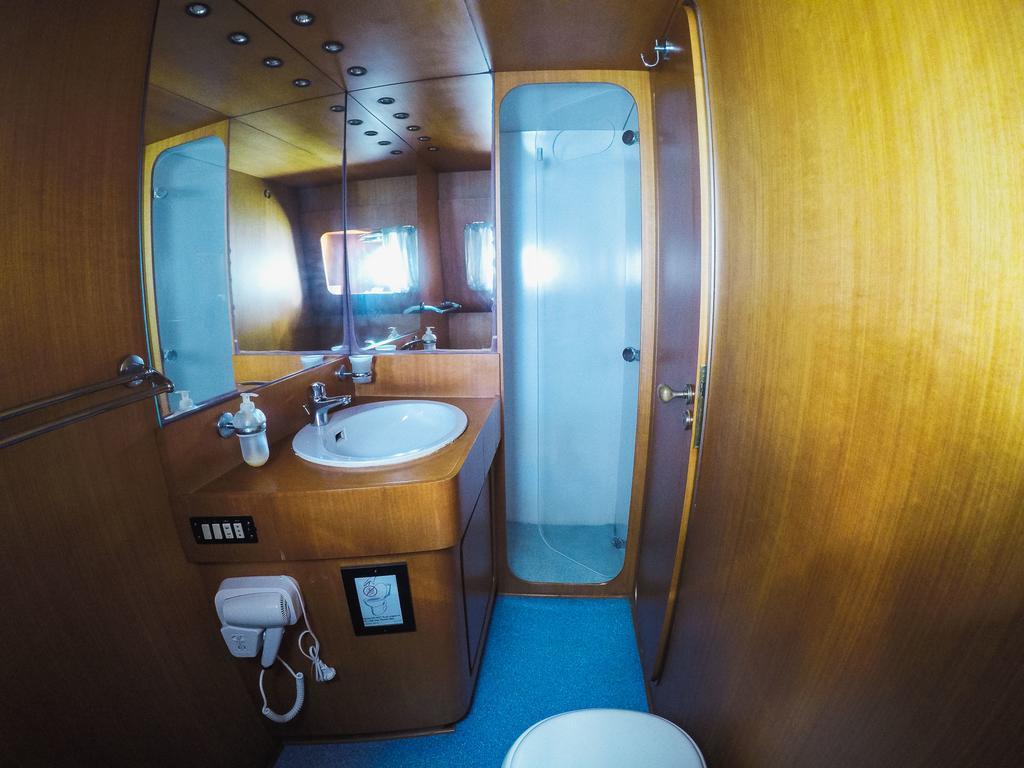 Yacht Diva Venice