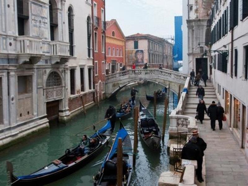 Al Ponte Dei Sospiri 4*
