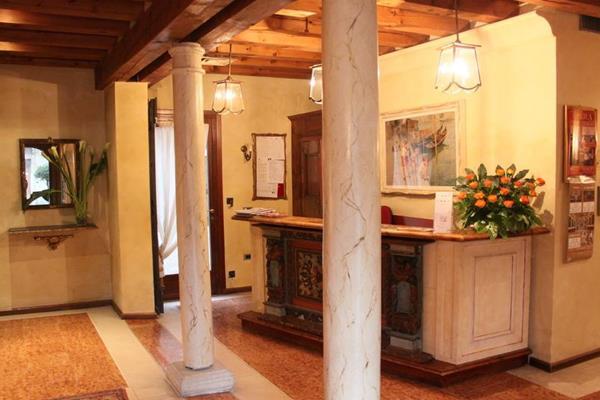 Ai Due Fanali Adults Only 3*