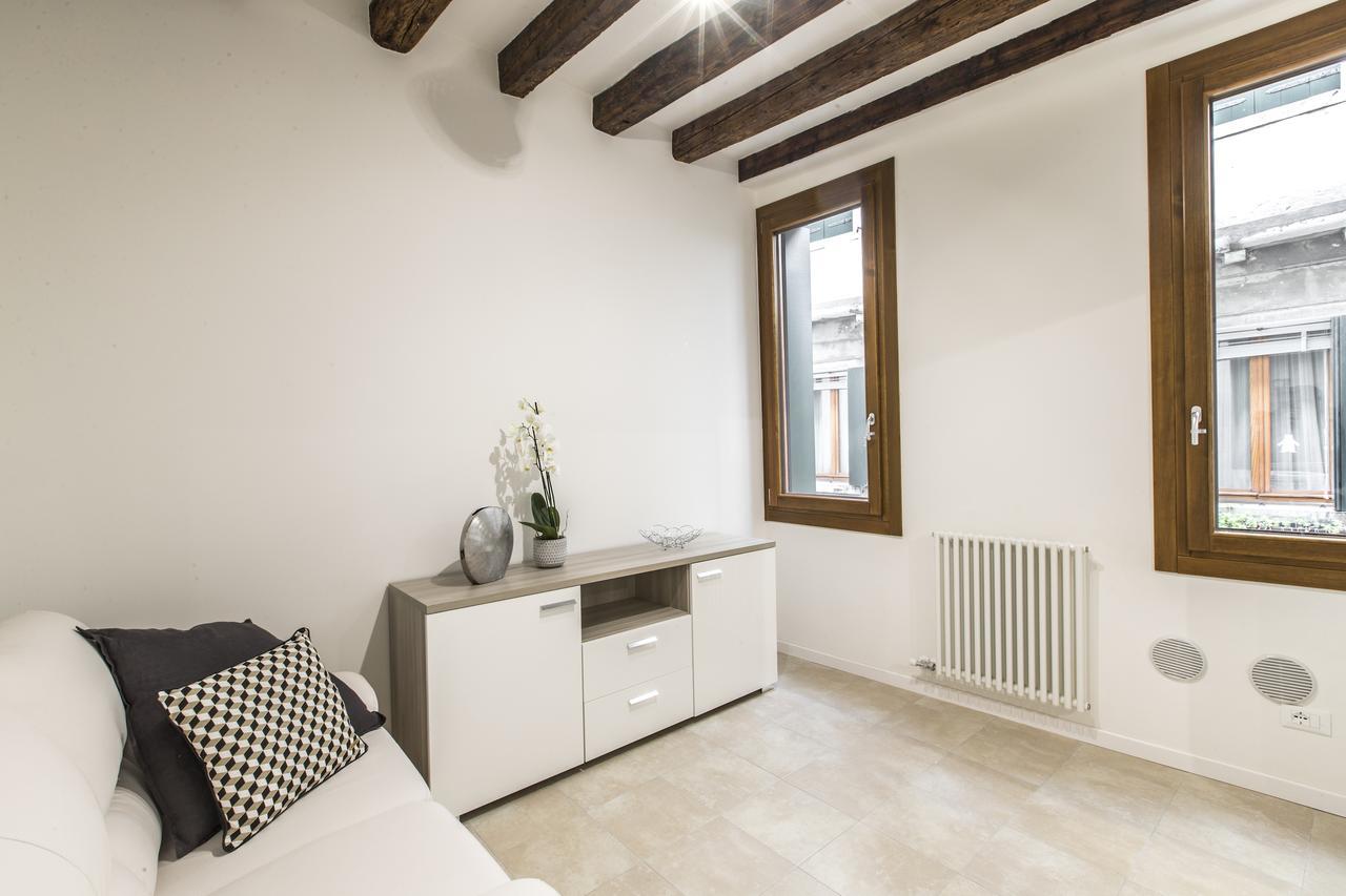 Apartment Ca Rezzonico R&r