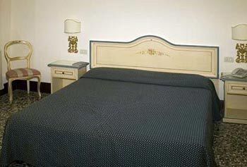 Cavanella Guest house