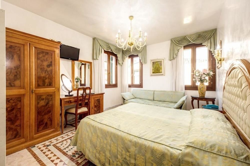 Antica Casa Carettoni 3* Venice