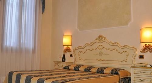 Ae Ostreghe Guest house Venice