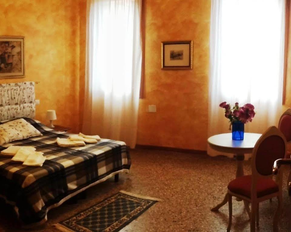 Da Sara Guest house *