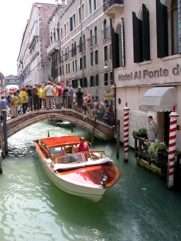 Al Ponte Dei Sospiri Hotel