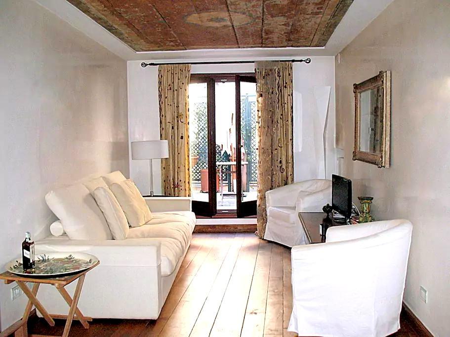 Venetian House With Terrace * Venice