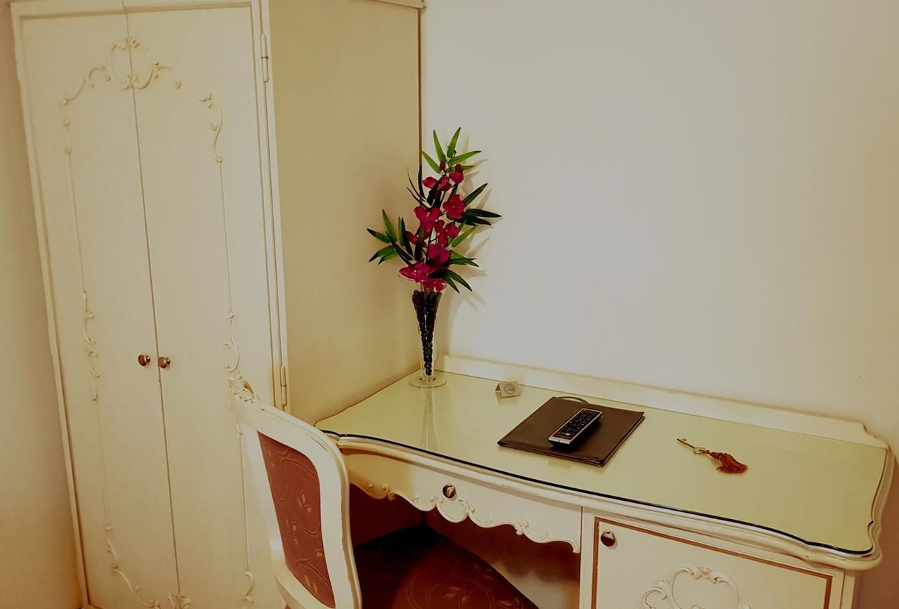 Ca' Bragadin E Carabba Guest house 3*
