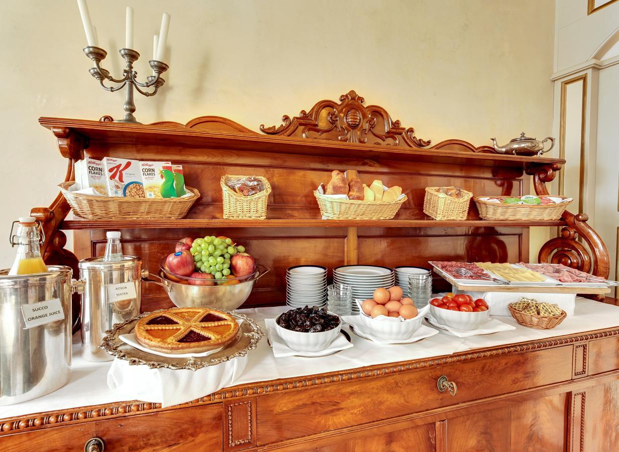 Palazzo Schiavoni Residenza D'epoca & Suite-apartments Guest house 3*