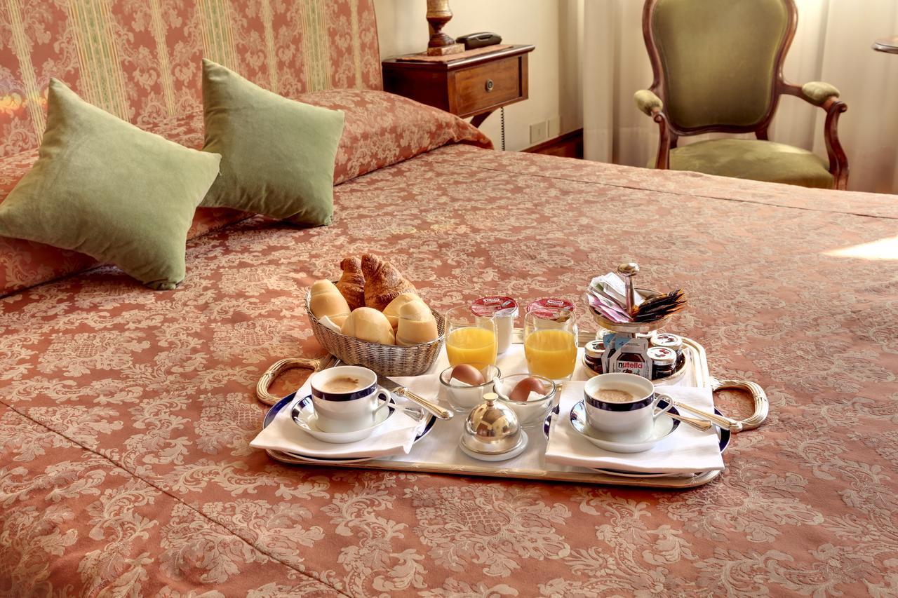 Palazzo Schiavoni Residenza D'epoca & Suite-apartments