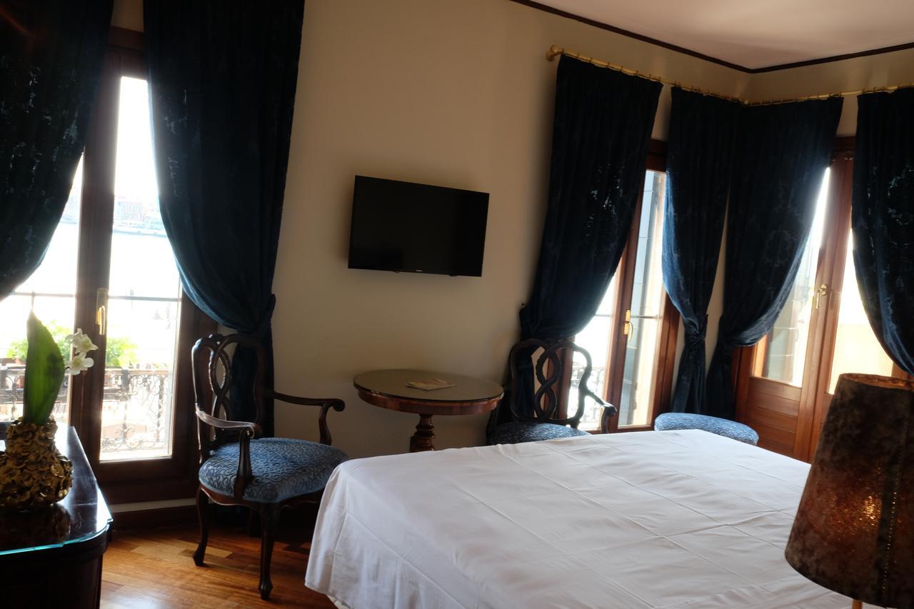 Hotel Hotel La Calcina 3*